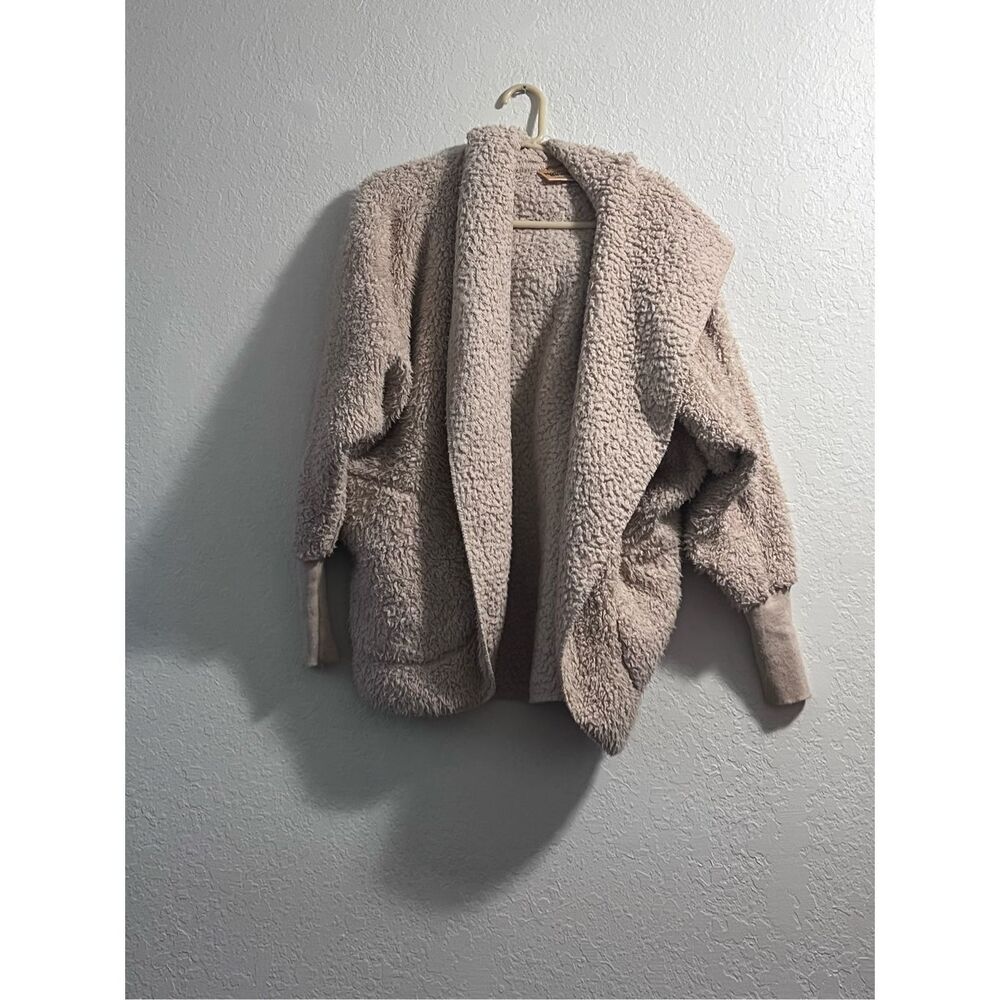 Nordic Beach Fleece One-size Hooded Wrap Cream Hooded Oversized